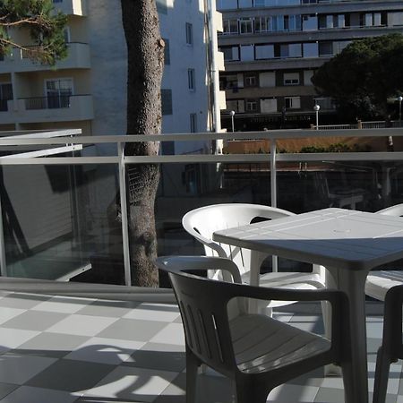 Appartamento Zeus Montblanc Salou Esterno foto